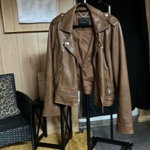 SAKS-Andrew Marc-MARC NEW YORK